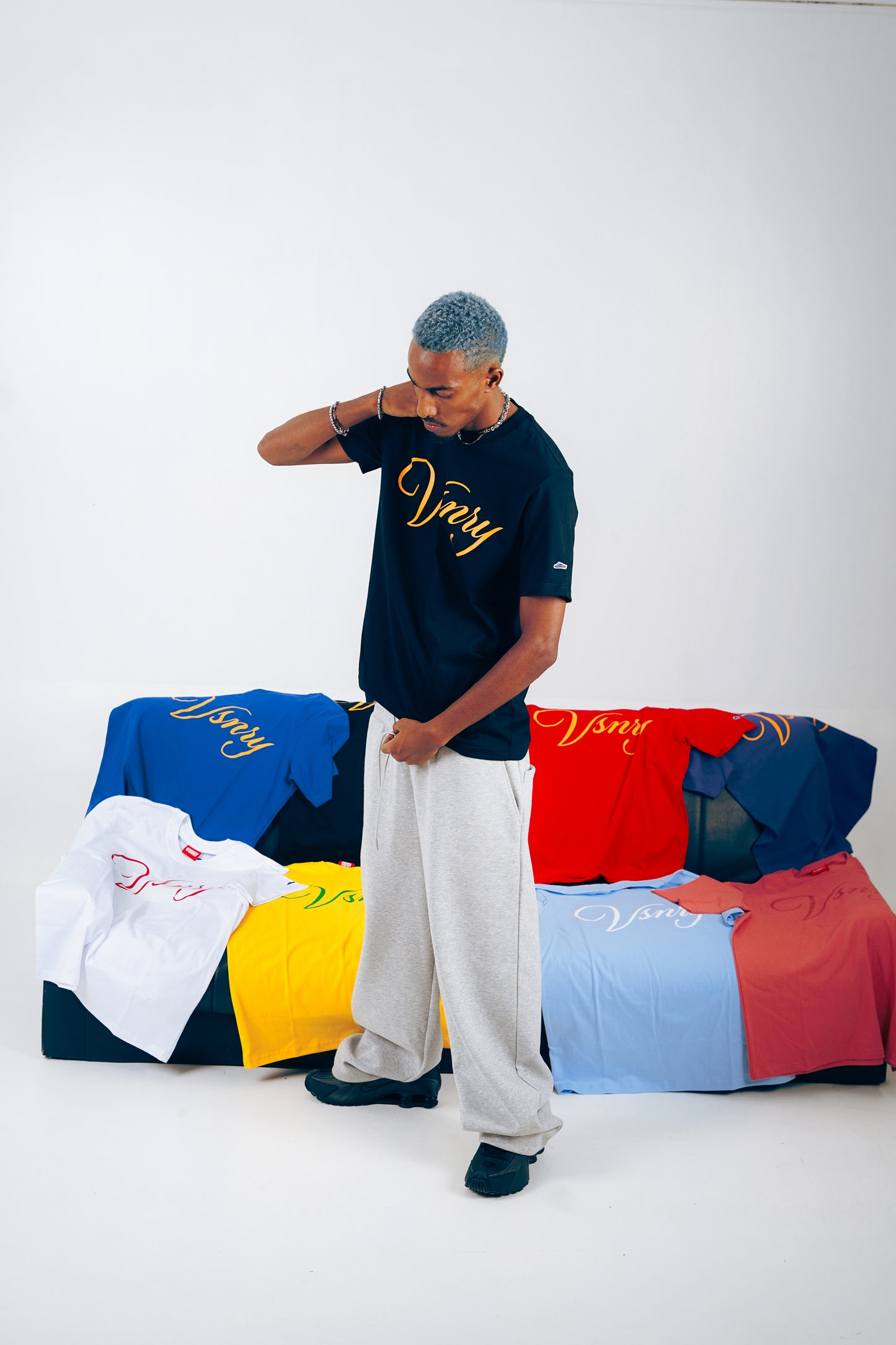SCRIPT TEE BLACK