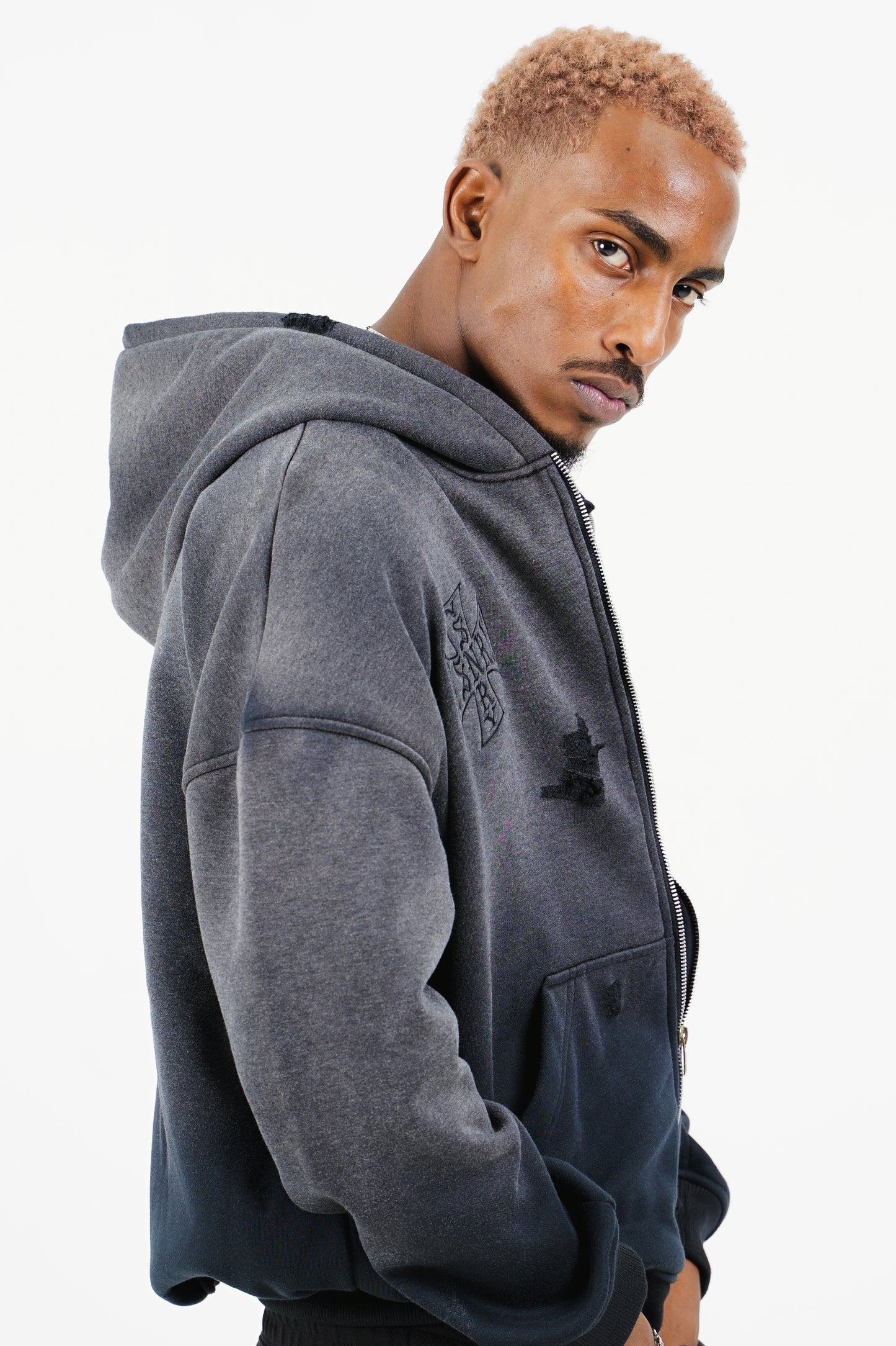 PLOMO BLACK