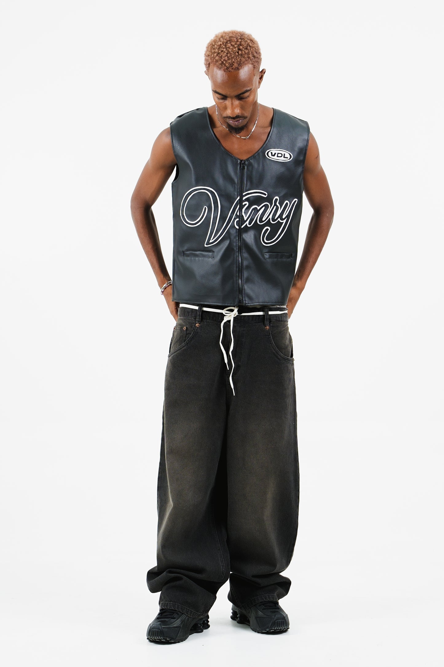 LEER VEST