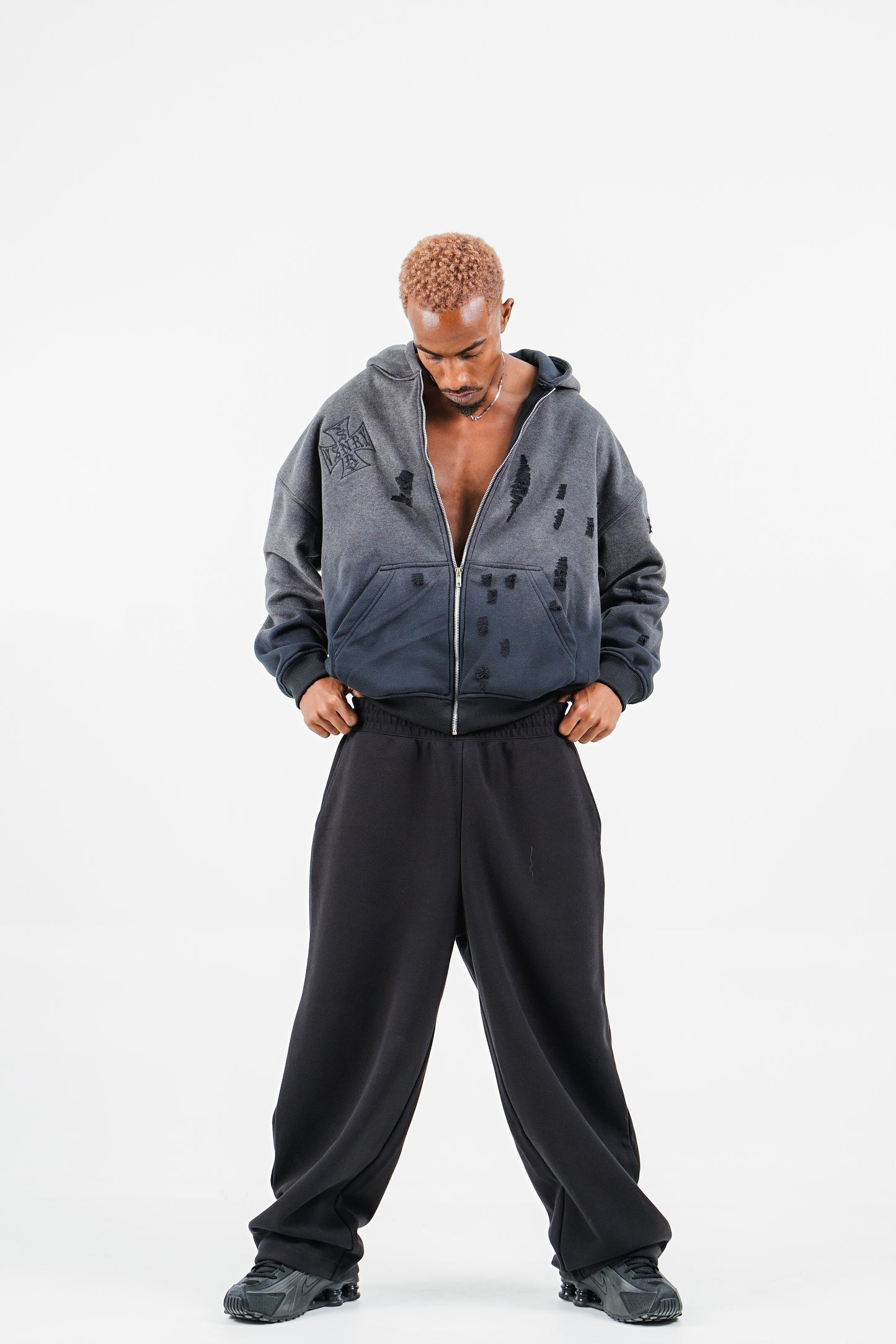 PLOMO BLACK
