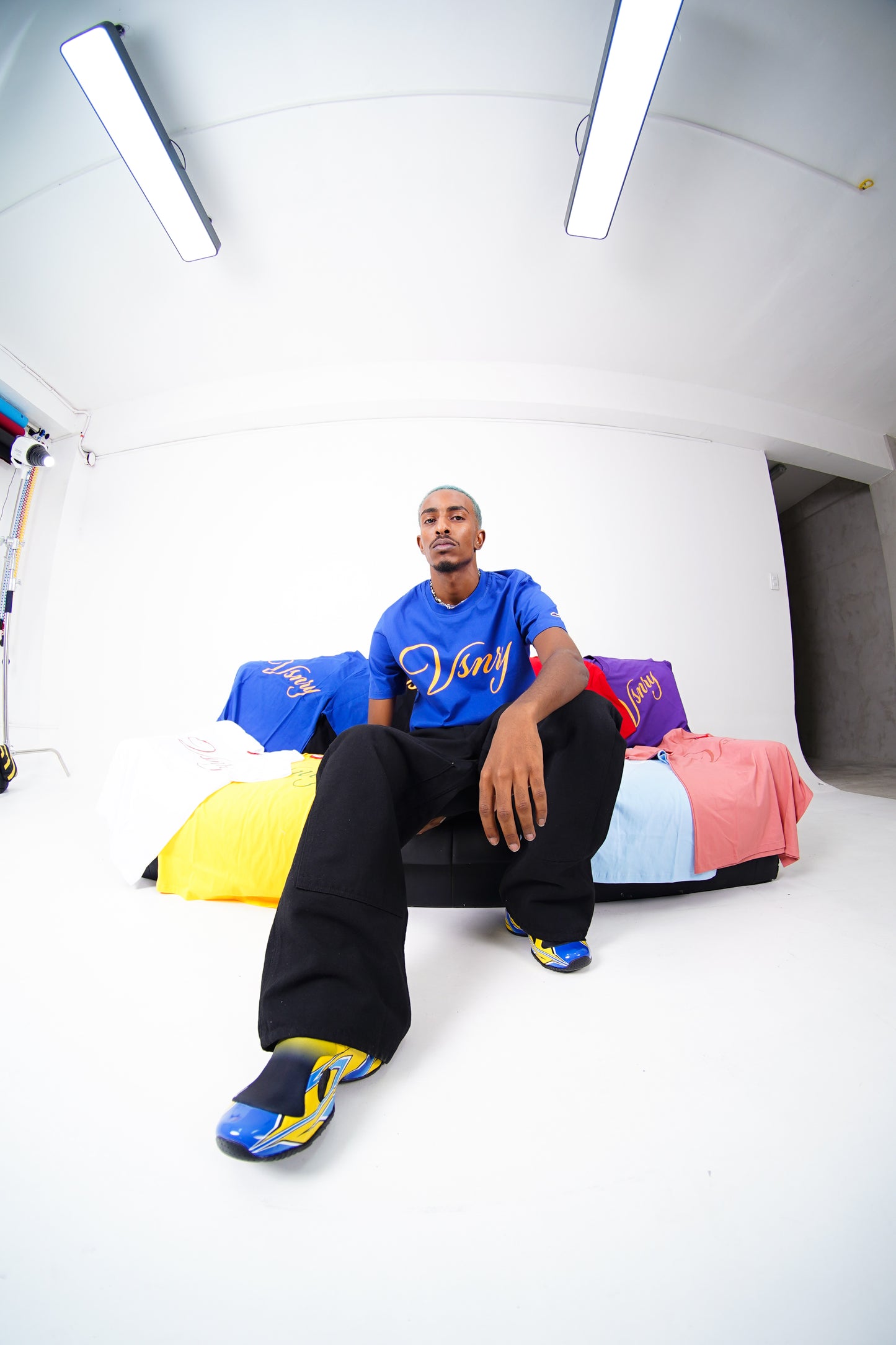 SCRIPT TEE ROYAL BLUE