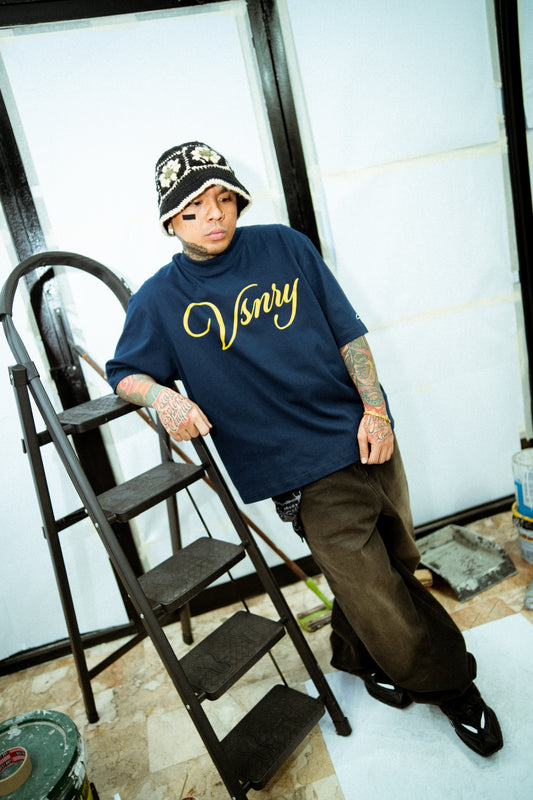 SCRIPT LOGO TEE