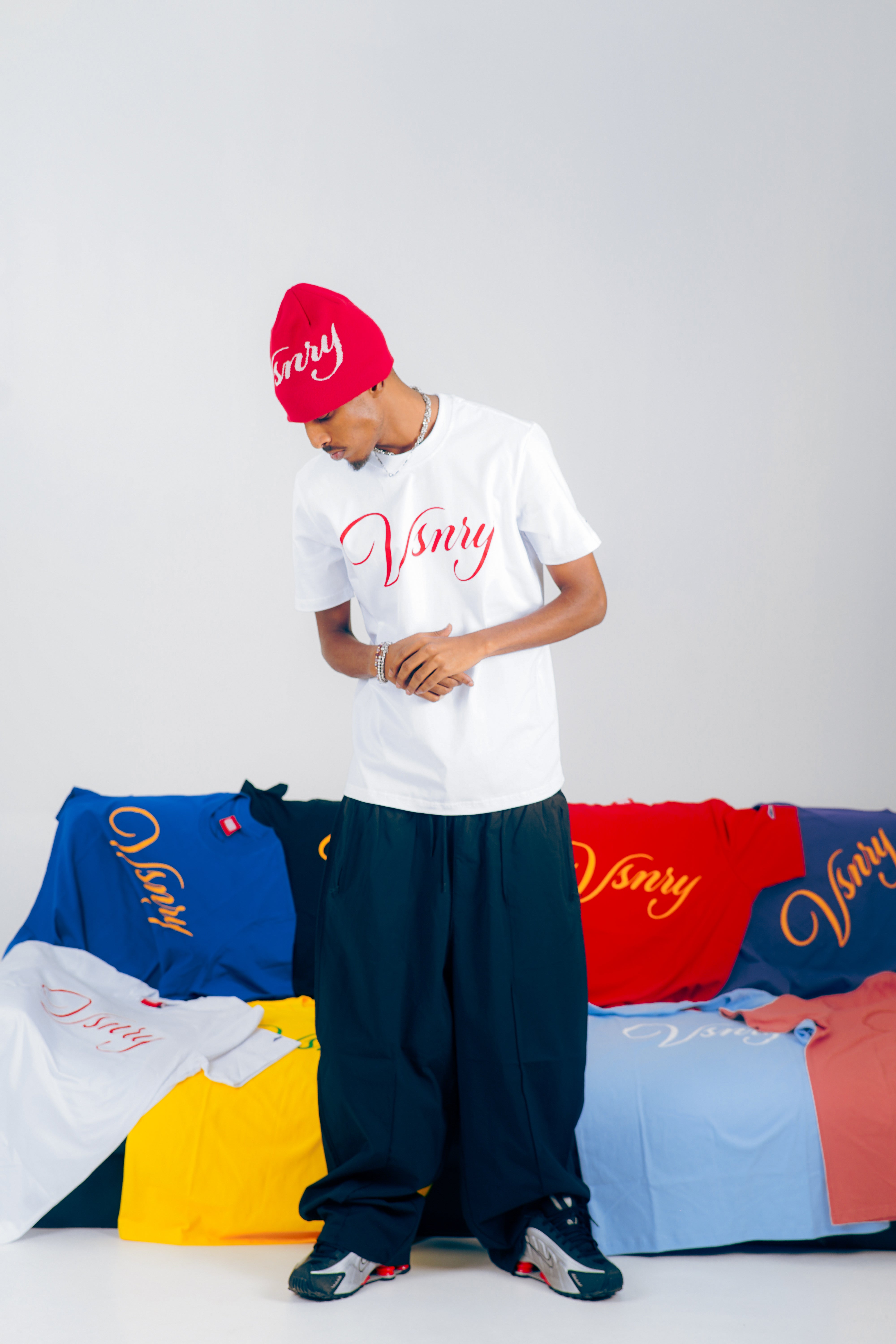 SCRIPT TEE WHITE